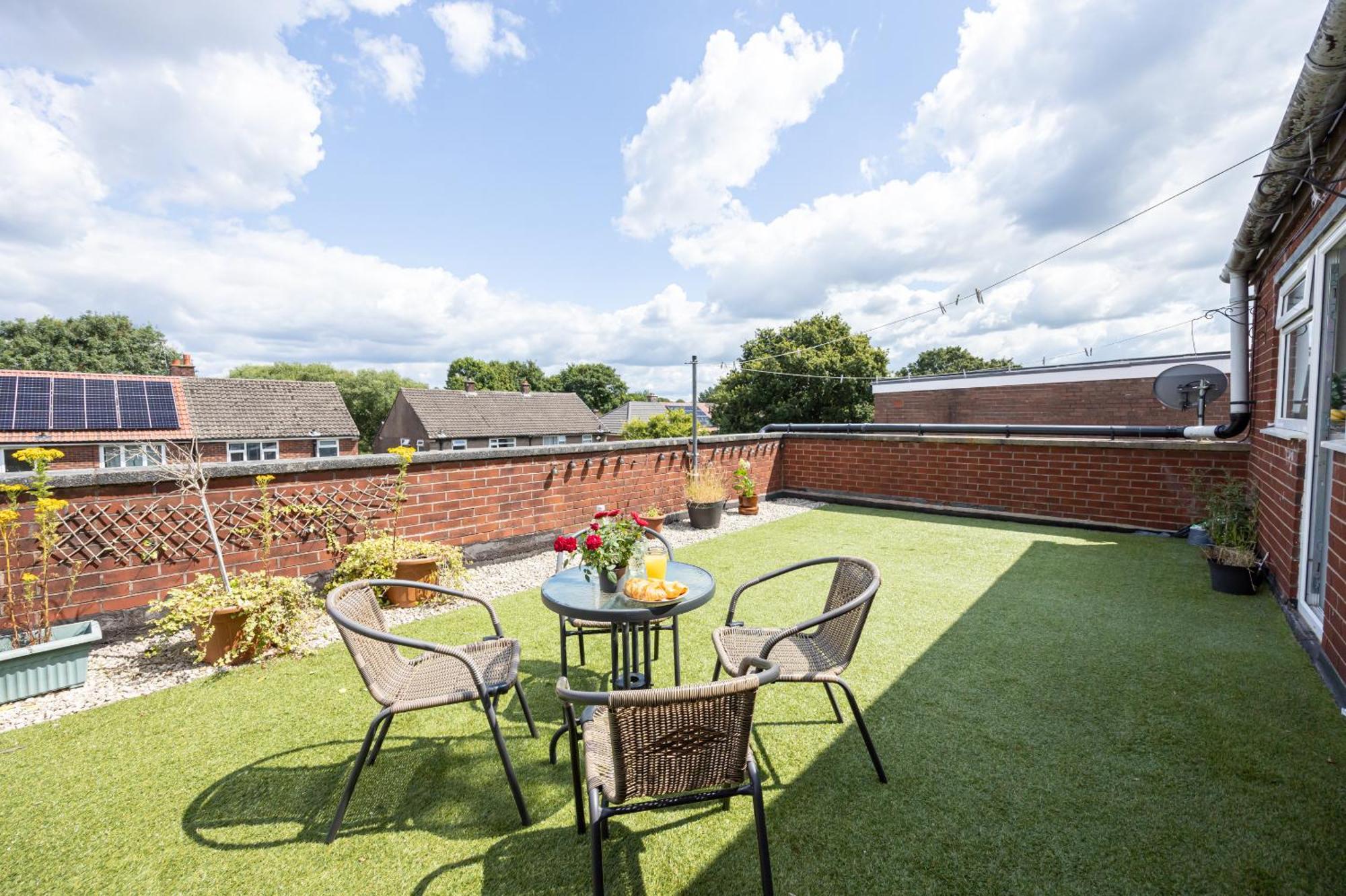 Apartment Manchester Airport Modernised - Free Parking Cheadle Hulme