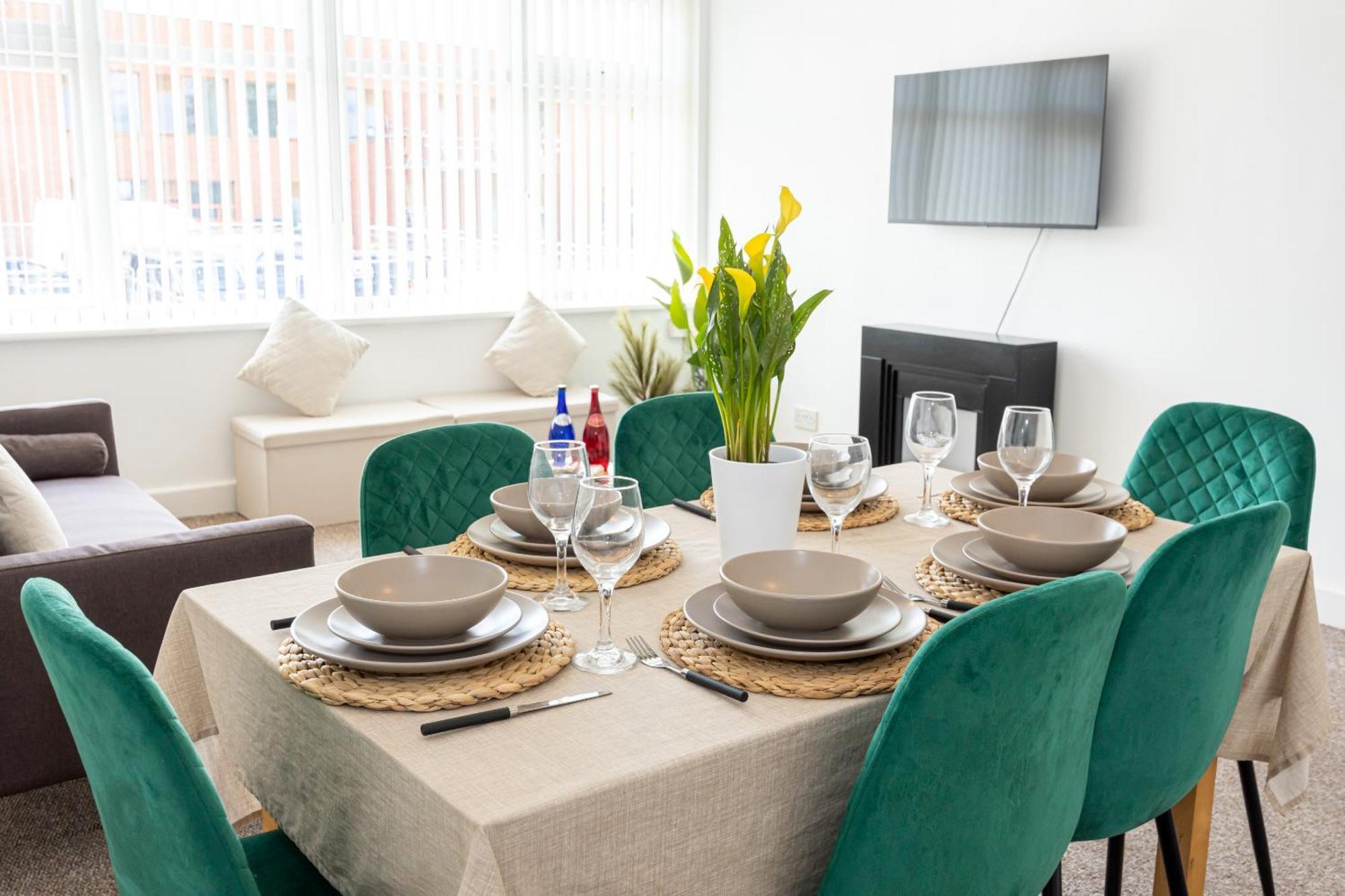 Apartment Manchester Airport Modernised - Free Parking